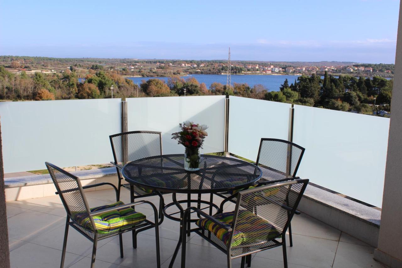 Apartmani Uwe Banjole Oda fotoğraf